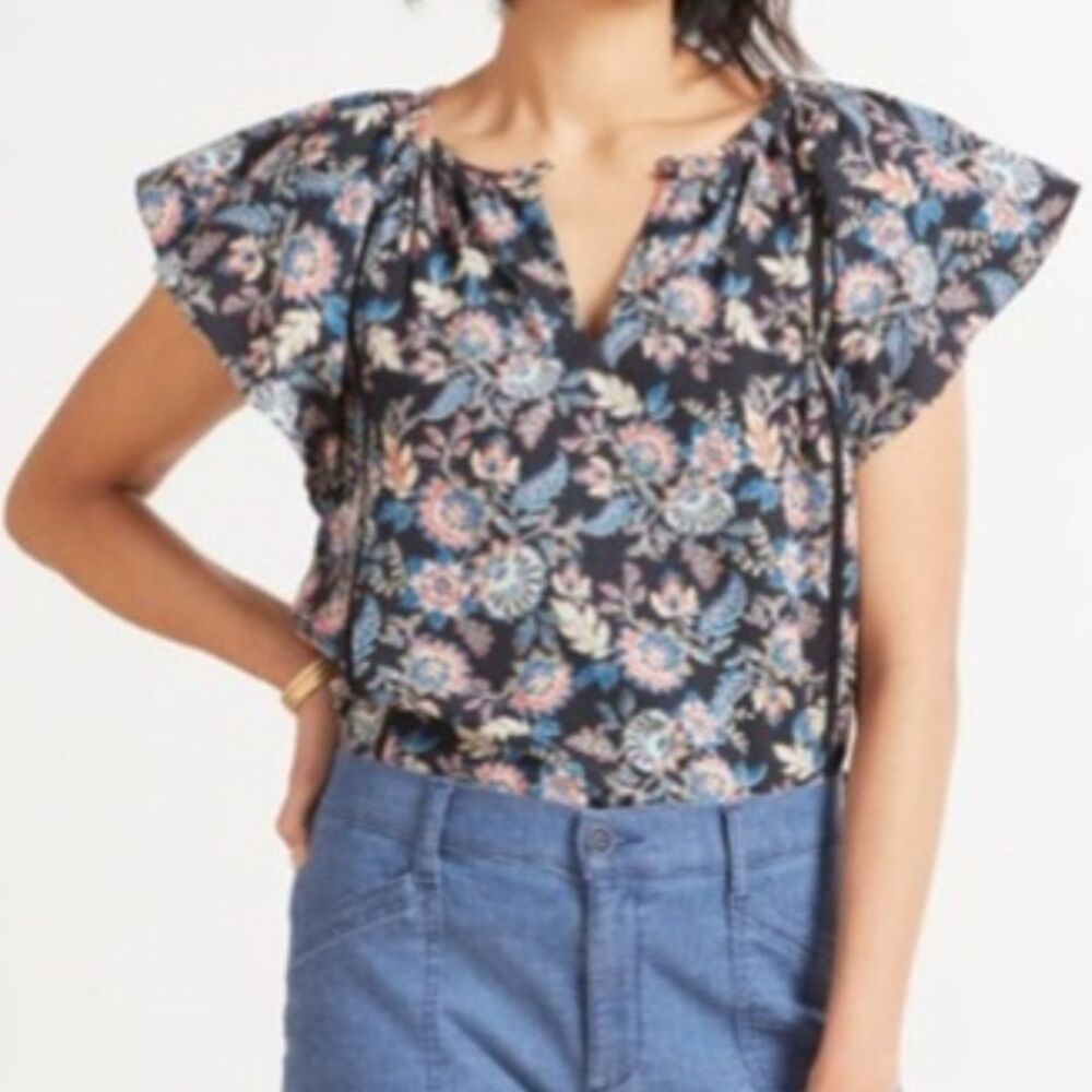 Roan + Ryan Evereve Fiona Flutter Sleeve Blouse Floral Short Sleeve Top Navy S